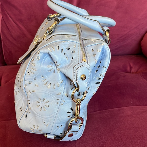 Coach Tote / Shoulder Bag - Picture 2 of 11